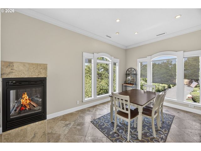 84 SAILORS RAVINE Ct, Florence, OR 97439