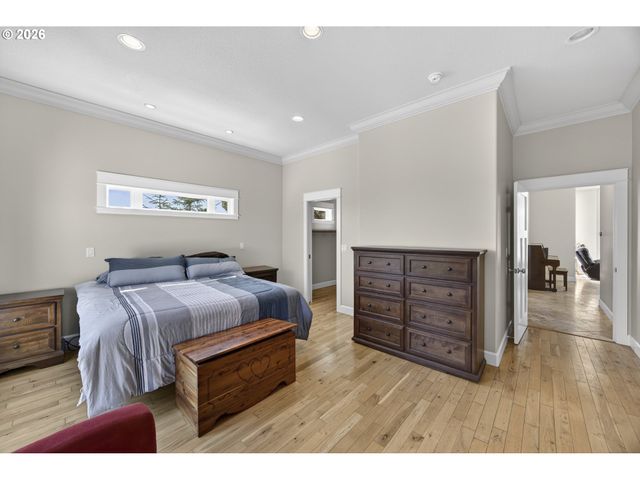 84 SAILORS RAVINE Ct, Florence, OR 97439