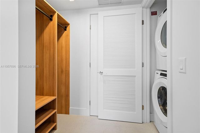 159 NE 6th St 2707, Miami, FL 33132