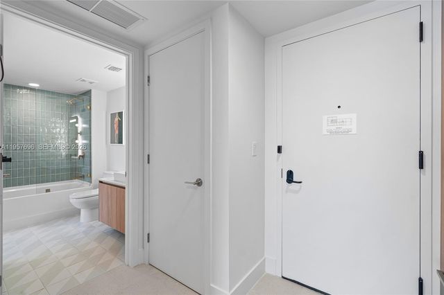 159 NE 6th St 2707, Miami, FL 33132