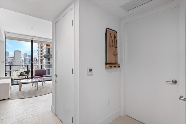 159 NE 6th St 2707, Miami, FL 33132