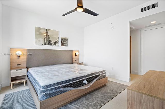 159 NE 6th St 2707, Miami, FL 33132