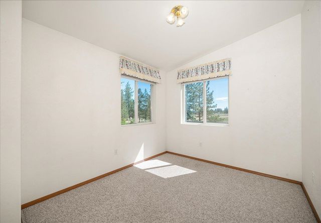 5909 S Mack Rd, Spokane, WA 99224