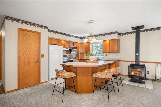 5909 S Mack Rd, Spokane, WA 99224