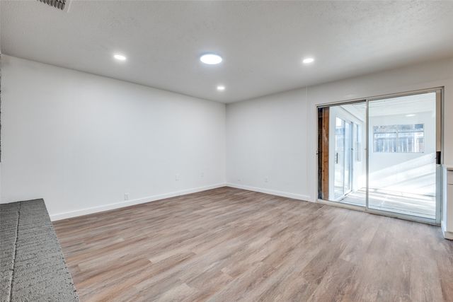 8507 Baumgarten Drive, Dallas, TX 75228