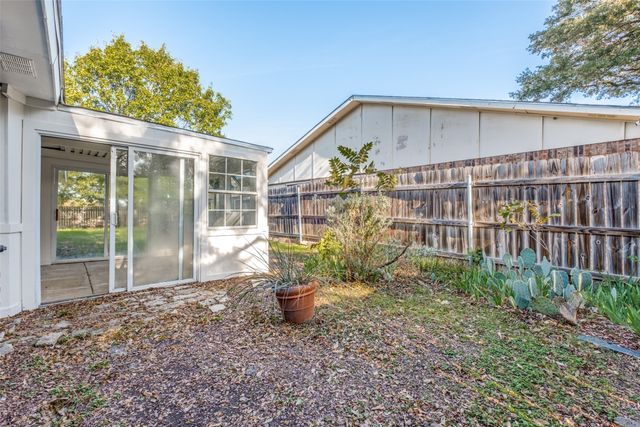 8507 Baumgarten Drive, Dallas, TX 75228