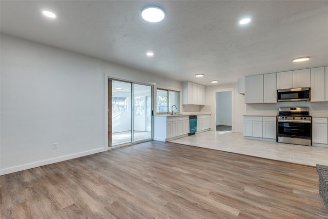 8507 Baumgarten Drive, Dallas, TX 75228