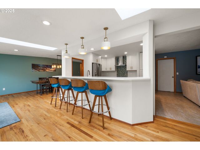 12916 Sw 61ST Ave, Portland, OR 97219