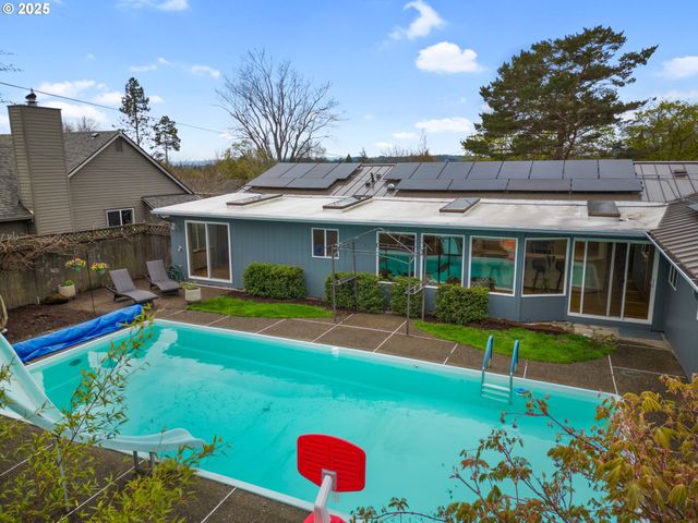 12916 Sw 61ST Ave, Portland, OR 97219