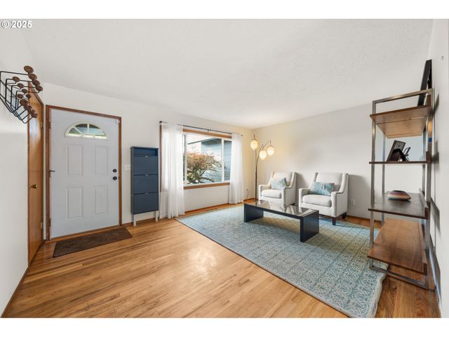 12916 Sw 61ST Ave, Portland, OR 97219