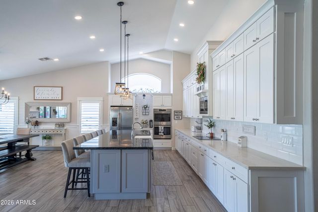 6340 W DONALD Drive, Glendale, AZ 85310