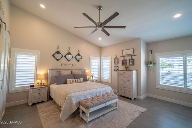 6340 W DONALD Drive, Glendale, AZ 85310