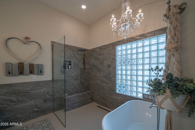 6340 W DONALD Drive, Glendale, AZ 85310