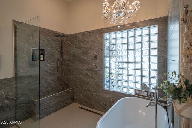 6340 W DONALD Drive, Glendale, AZ 85310