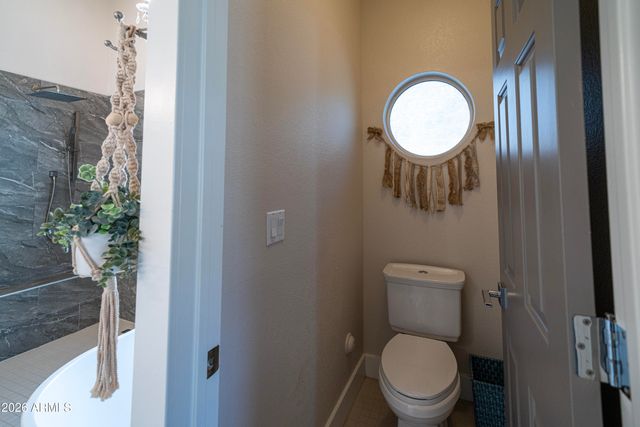 6340 W DONALD Drive, Glendale, AZ 85310