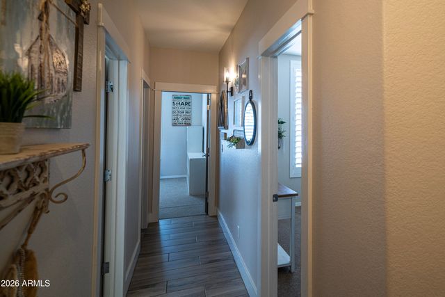 6340 W DONALD Drive, Glendale, AZ 85310