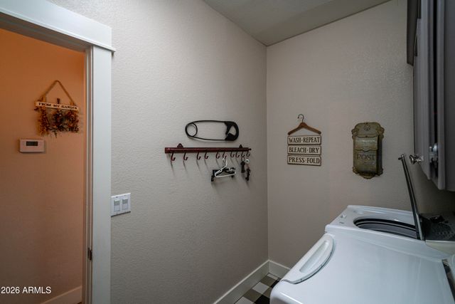 6340 W DONALD Drive, Glendale, AZ 85310