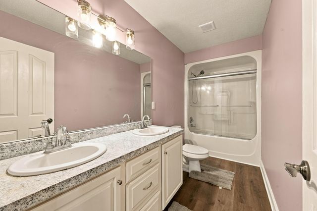 2807 Alexandria Court, Uniontown, OH 44685