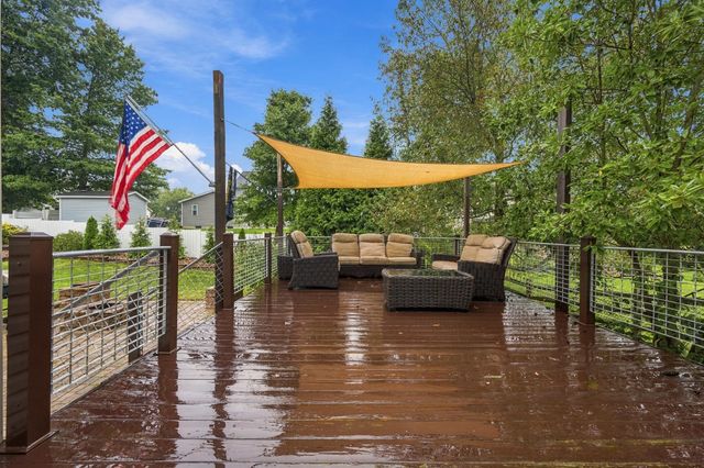 2807 Alexandria Court, Uniontown, OH 44685