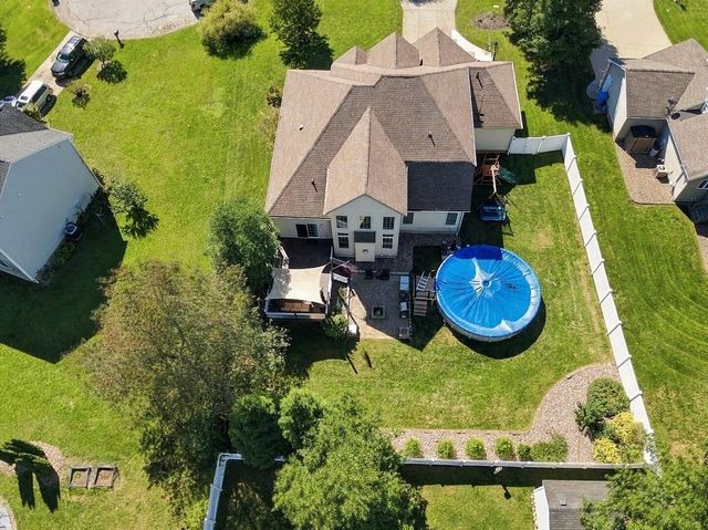 2807 Alexandria Court, Uniontown, OH 44685