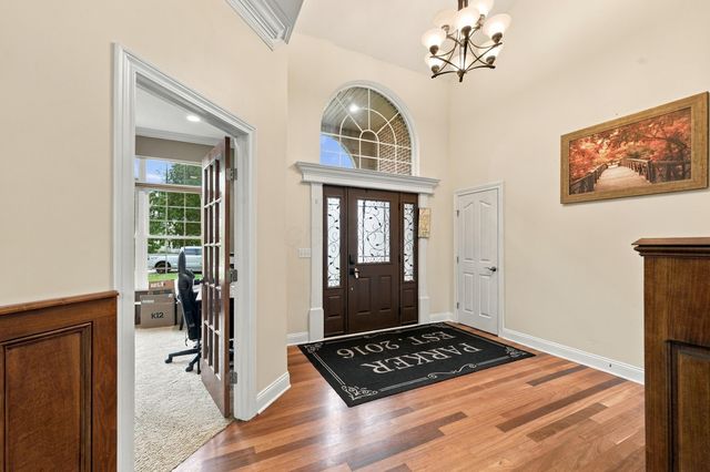 2807 Alexandria Court, Uniontown, OH 44685