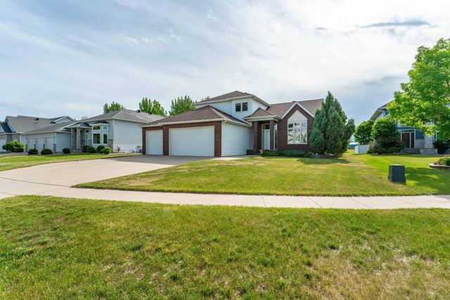 3104 31st Street S, Fargo, ND 58103