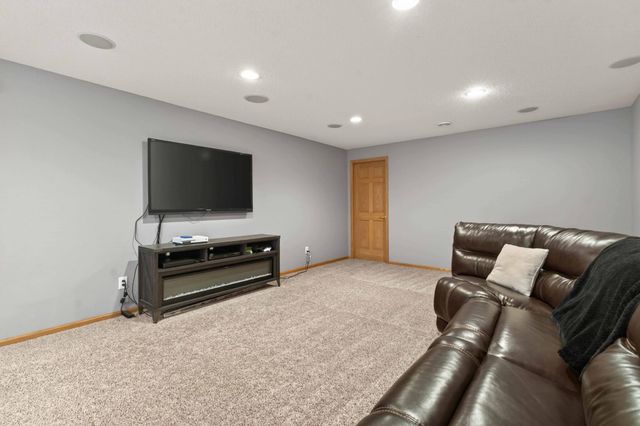 3104 31st Street S, Fargo, ND 58103
