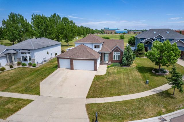 3104 31st Street S, Fargo, ND 58103
