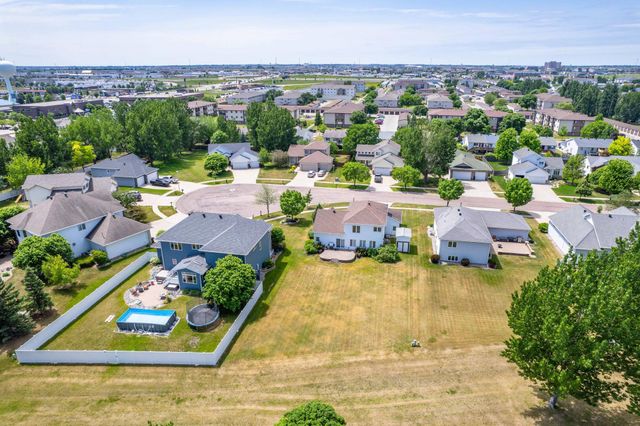 3104 31st Street S, Fargo, ND 58103