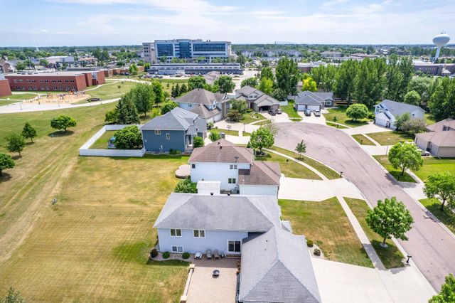 3104 31st Street S, Fargo, ND 58103