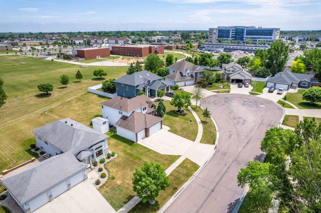 3104 31st Street S, Fargo, ND 58103