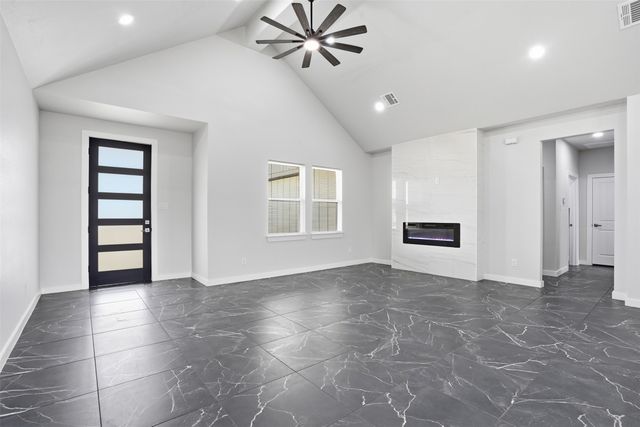 544 Highview Court, Godley, TX 76044
