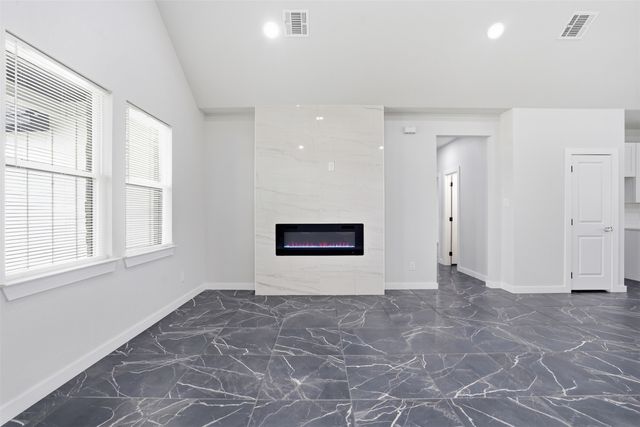 544 Highview Court, Godley, TX 76044