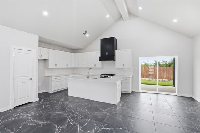 544 Highview Court, Godley, TX 76044