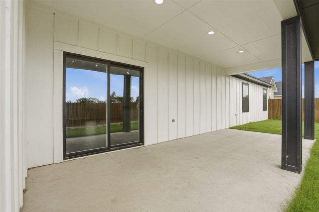 544 Highview Court, Godley, TX 76044