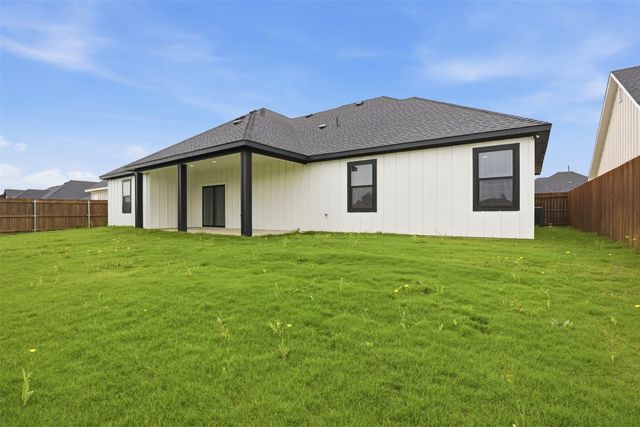 544 Highview Court, Godley, TX 76044