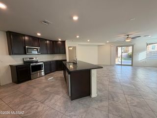 8536 W Amazilia Place, Tucson, AZ 85757