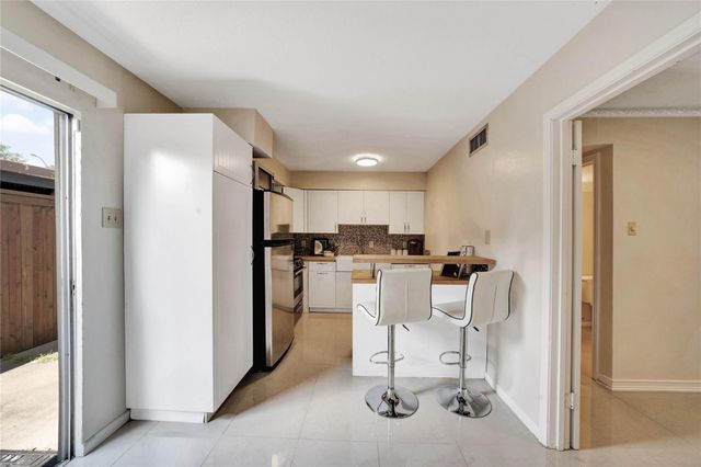 3006 Brockbank Court 3006, Dallas, TX 75220