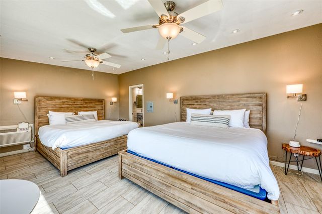 600 Deep Cove DR, Granite Shoals, TX 78654