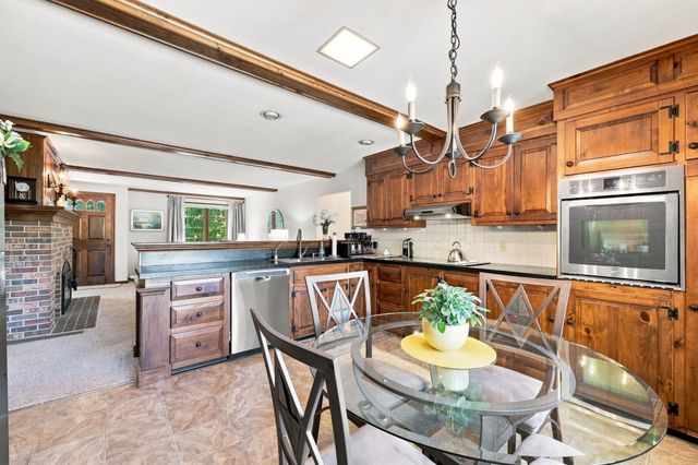310 Briarwood Avenue, Southbridge, MA 01550
