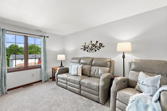 310 Briarwood Avenue, Southbridge, MA 01550