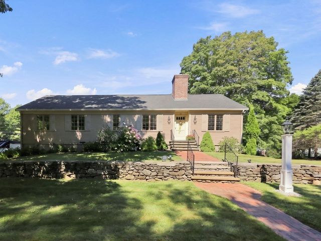 310 Briarwood Avenue, Southbridge, MA 01550