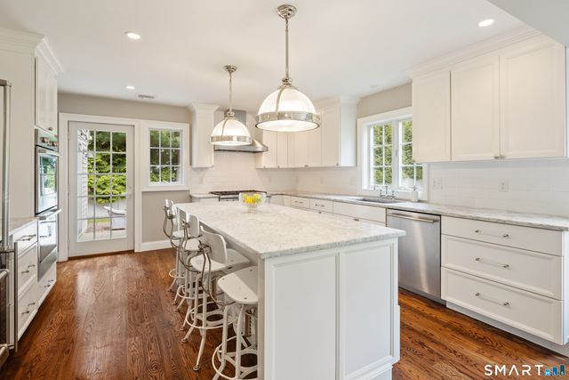 28 Bulkley Avenue North, Westport, CT 06880