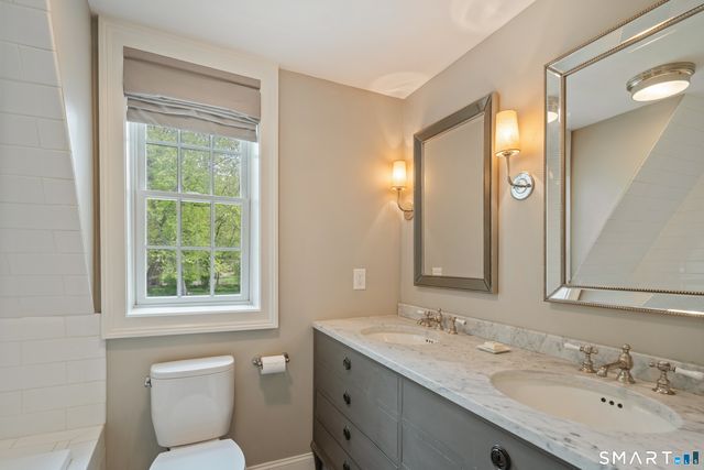 28 Bulkley Avenue North, Westport, CT 06880