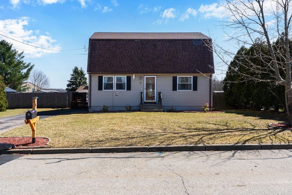 6 Quill Drive, West Warwick, RI 02893