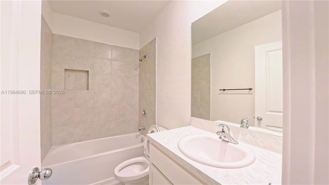 1220 NE 5th Ct, Florida City, FL 33034