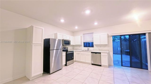 1220 NE 5th Ct, Florida City, FL 33034