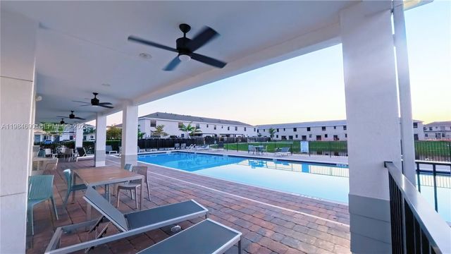 1220 NE 5th Ct, Florida City, FL 33034