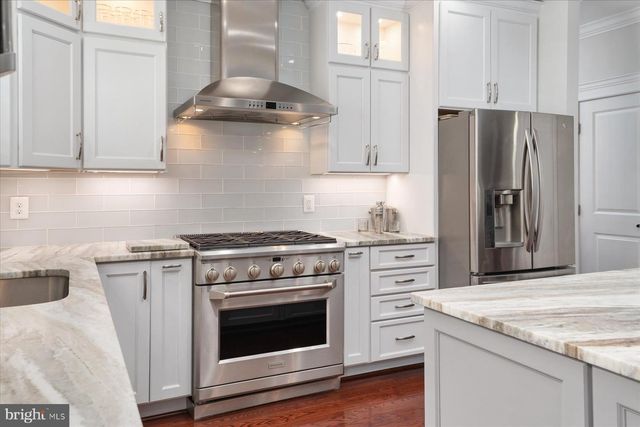 820 BAY RIDGE AVE, Annapolis, MD 21403