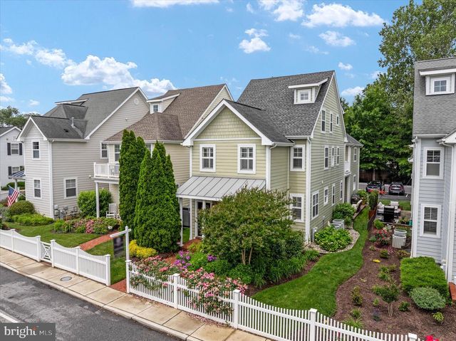820 BAY RIDGE AVE, Annapolis, MD 21403